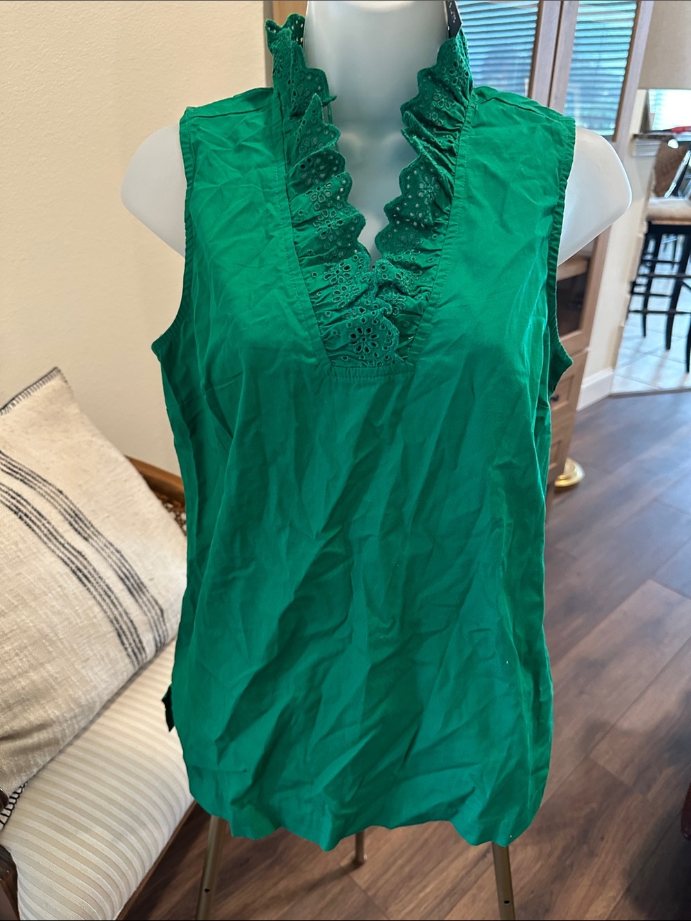 Crown & ivy Sleeveless Green Ruffled V-Neck Women's Top